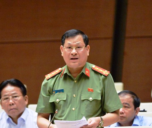 Có nên cấm kinh doanh dịch vụ đòi nợ, cấm kinh doanh bóng cười, shisha...?